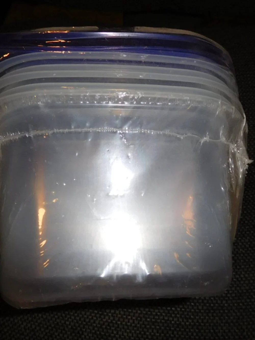 New Vtg Presto Deep Dish Food Storage Containers 64 oz purple top